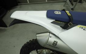 HUSQVARNA FE250