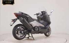 YAMAHA T-MAX 560 2026 SJ21J