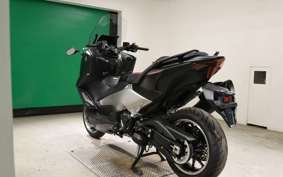 YAMAHA T-MAX 560 2026 SJ21J