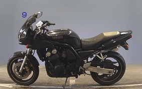 YAMAHA FZ400 1997 4YR
