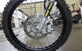 YAMAHA TT-R125