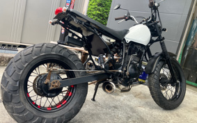 YAMAHA TW225 DG09J