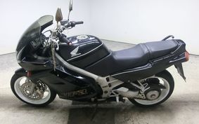 HONDA VFR750F 1990 RC36