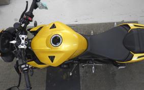 TRIUMPH STREET TRIPLE RS 2023