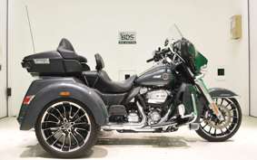 HARLEY FLHTCU TG 1870 2025