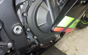 KAWASAKI ZX-25R 2006 ZX250E