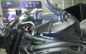 TRIUMPH STREET TRIPLE RS 2019