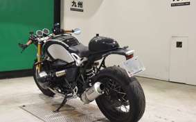 BMW R NINE T 2023