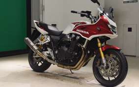HONDA CB1300SB SUPER BOLDOR SP 2025 SC54