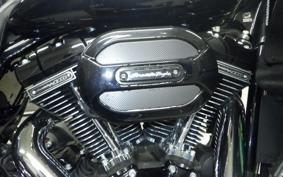 HARLEY FLHXSE 1800CVO 2015