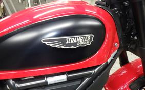 DUCATI SCRAMBLER ICON 2016