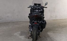 YAMAHA T-MAX 560 2026 SJ19J