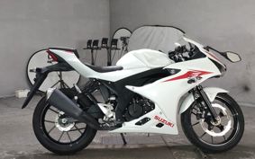 SUZUKI GSX-R125 DL33B