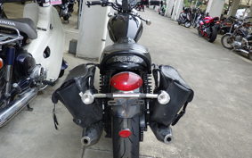 TRIUMPH BONNEVILLE 2014