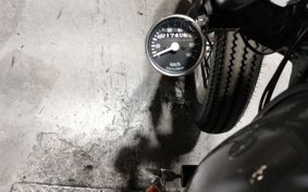 YAMAHA SR400 2002 RH01J