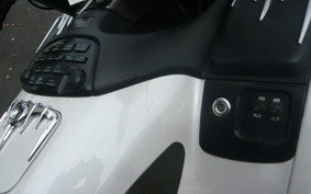 HONDA GL1800 GOLDWING 2009 SC47