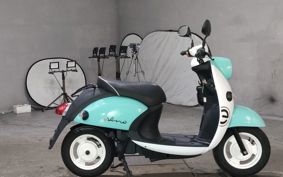YAMAHA E-VINO SY11J