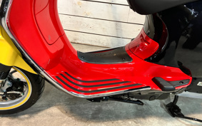 VESPA PRIMA BEIGE RA125 MICKEY