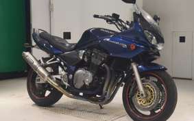 SUZUKI BANDIT 1200 S 2000 GV77A