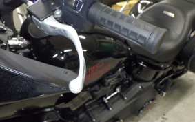 HARLEY FXLRST1920 2026