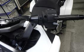 HONDA GL 1800 GOLD WING TOUR DCT 2022 SC79