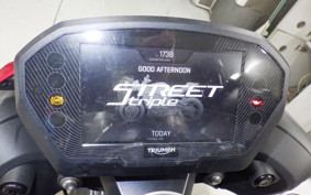 TRIUMPH STREET TRIPLE RS 2023