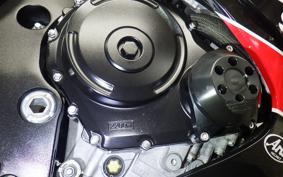 SUZUKI GSX-R600