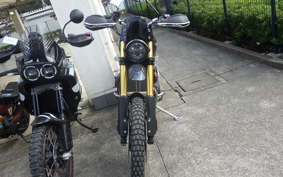 TRIUMPH SCRAMBLER 1200 XE 2019