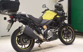 SUZUKI DL650 ( V-Strom 650 ) A 2017 C733A