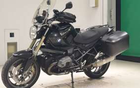 BMW R1200R 2013