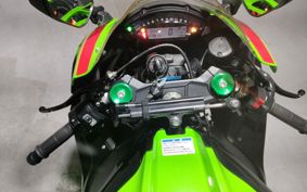 KAWASAKI ZX 10 NINJA R 2020 ZXT02E