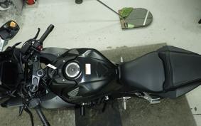HONDA CBR650R E-Clutch 2026 RH17