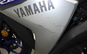 YAMAHA YZF-R25 A RG10J