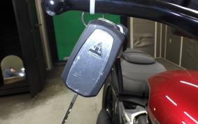 TRIUMPH ROCKET III ストームR 2025