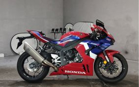 HONDA CBR1000RR R 2021 SC82