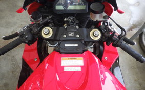 HONDA CBR1000RR
