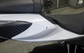SUZUKI GSX-R750 2014