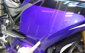 YAMAHA YZF R-3 2025 RH25J
