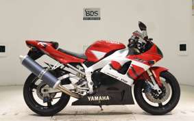YAMAHA YZF-R1 2000