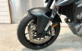 KTM 1290 SUPER DUKE R 2020 V3940