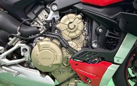 DUCATI STREET FIGHTER V4S 2021 1F00