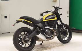 DUCATI SCRAMBLER ICON 2016