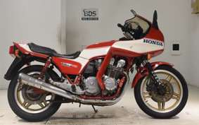 HONDA CB900F 2025 SC01