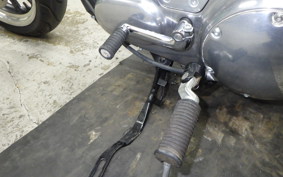 HARLEY XL883LI 2013