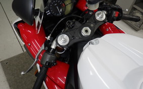 YAMAHA YZF-R1 2009