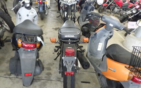 HONDA CB223S MC40
