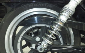 HARLEY XL883LI 2011