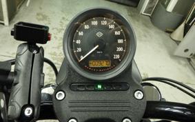 HARLEY XL883N 2015