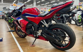 HONDA CBR600RR 2022 PC40