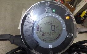 HUSQVARNA SVARTPILEN 401 2020